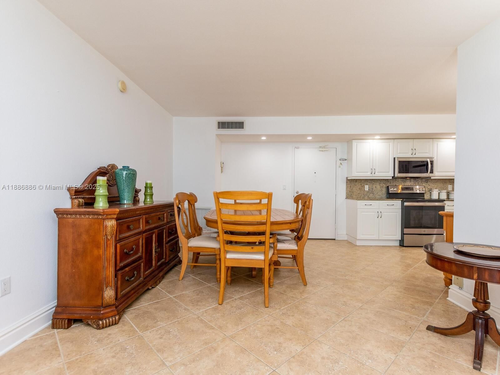 Real estate property located at 9273 Collins Ave #703, Miami-dade, Manatee Condo, Surfside, FL