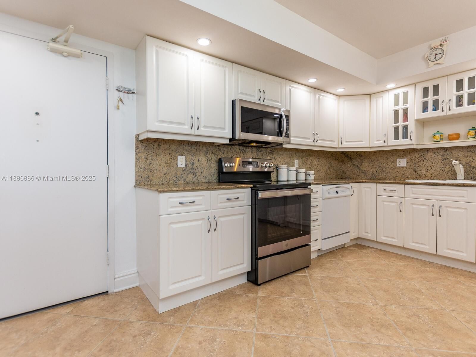 Real estate property located at 9273 Collins Ave #703, Miami-dade, Manatee Condo, Surfside, FL