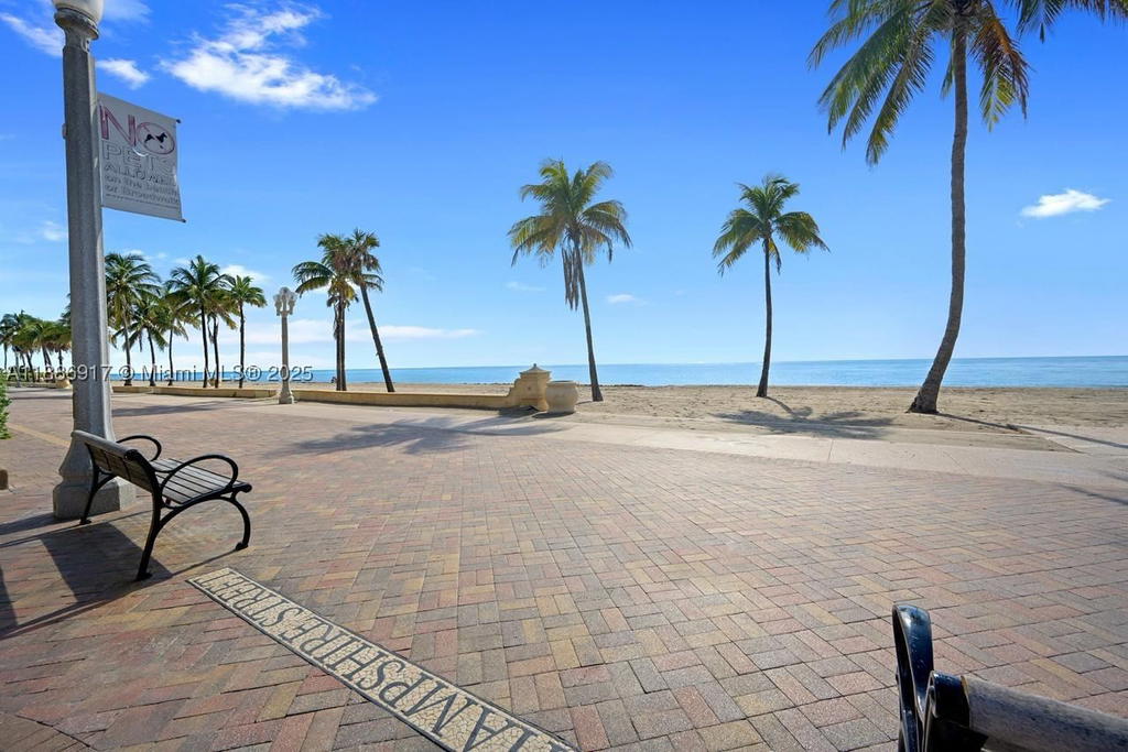 Real estate property located at 314 New Hampshire St #23, Broward, Chateau Gardens Condo, Hollywood, FL
