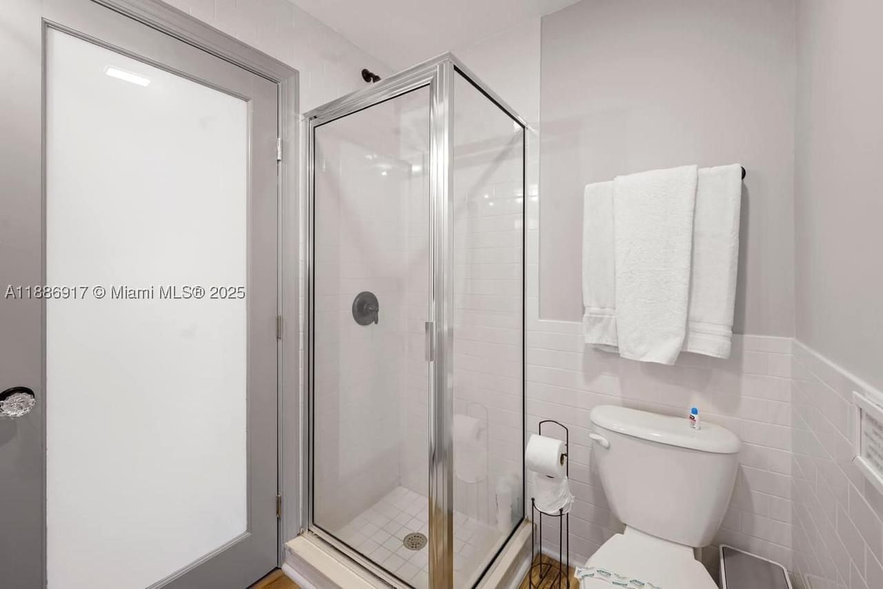Real estate property located at 314 New Hampshire St #23, Broward, Chateau Gardens Condo, Hollywood, FL