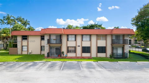 Real estate property located at 10477 108th Ave #226, Miami-dade, Kendallwood Villas Condo, Miami, FL