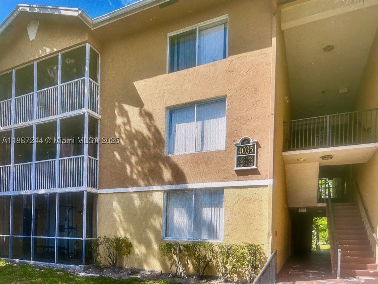 Real estate property located at , Broward, Windward Lakes Condo, Pompano Beach, FL