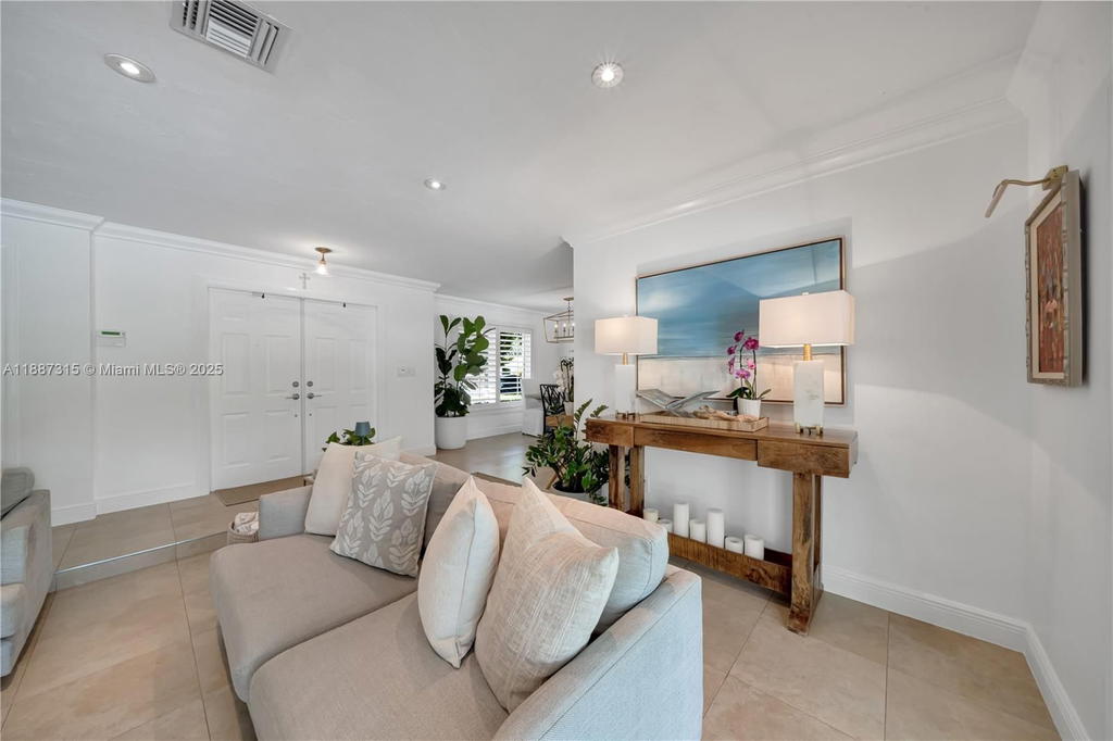 Real estate property located at 8975 83rd St, Miami-dade, Cypress Cove Ests Sec 2, Miami, FL