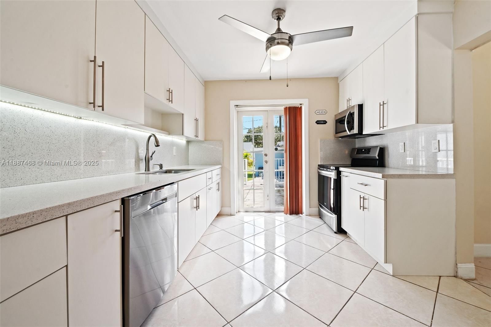 Real estate property located at 573 Palmetto Dr, Miami-dade, Country Club Estates Sec, Miami Springs, FL