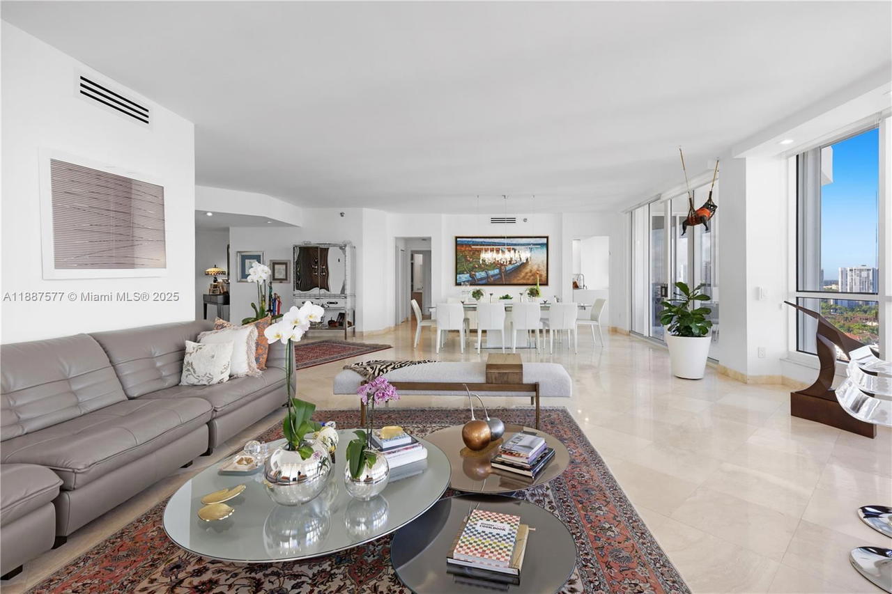 Real estate property located at 21150 Point Pl #1905, Miami-dade, Atlantic Ii At The Point, Aventura, FL