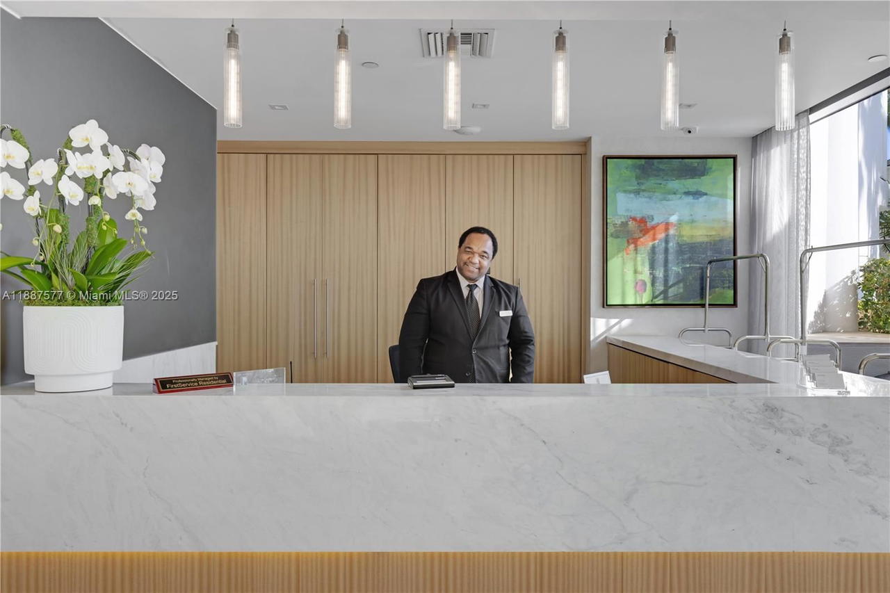 Real estate property located at 21150 Point Pl #1905, Miami-dade, Atlantic Ii At The Point, Aventura, FL