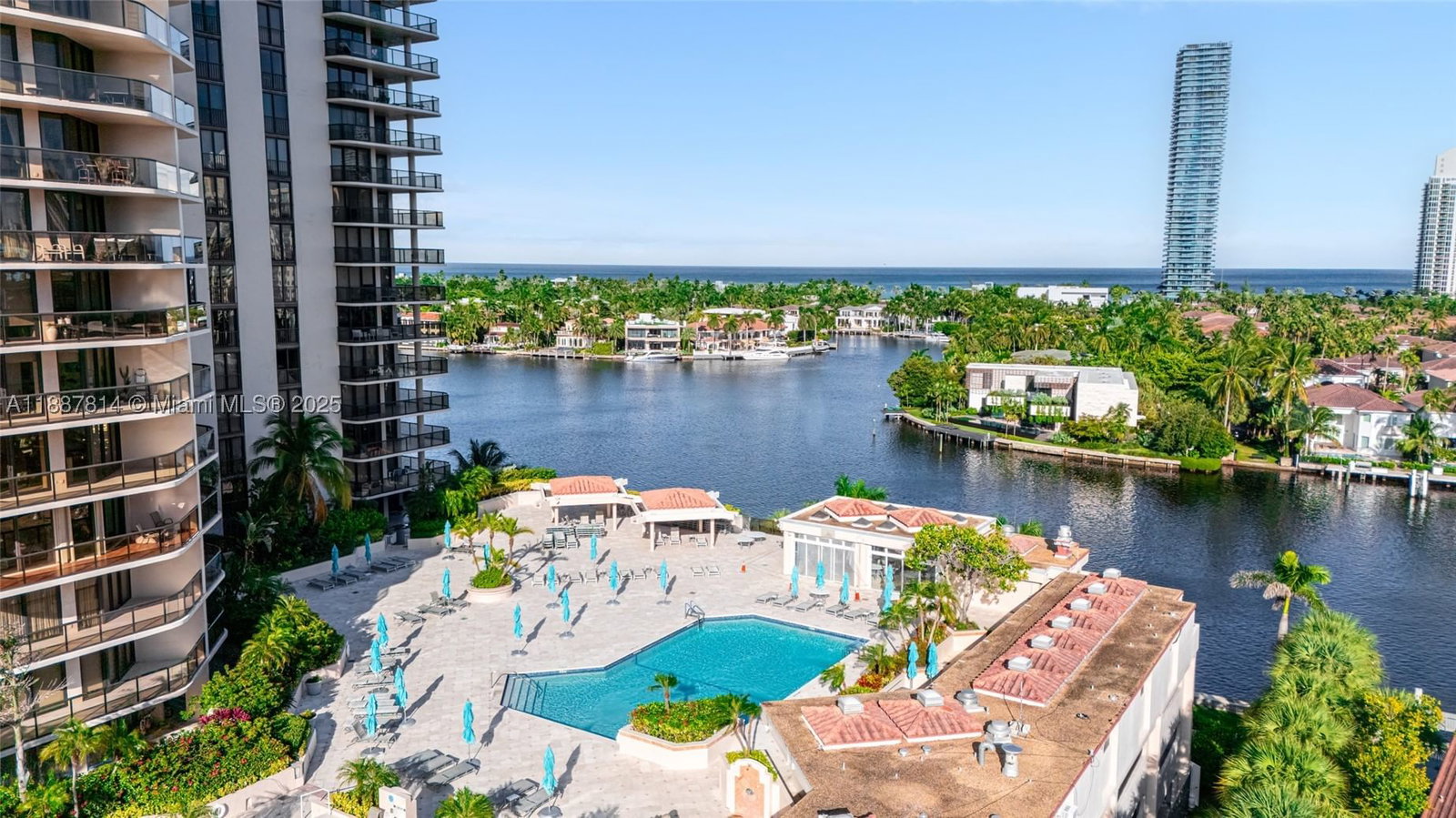 Real estate property located at 19667 Turnberry Way #3D, Miami-dade, Turnberry Isle South Cond, Aventura, FL