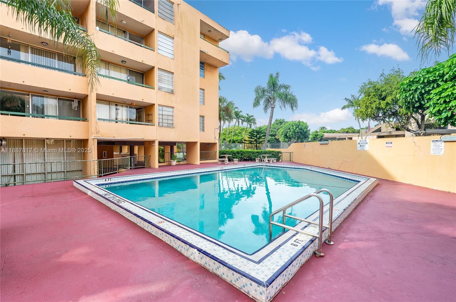 Real estate property located at 802 87th Ave #216, Miami-dade, Sandalwood Condo Apts, Miami, FL