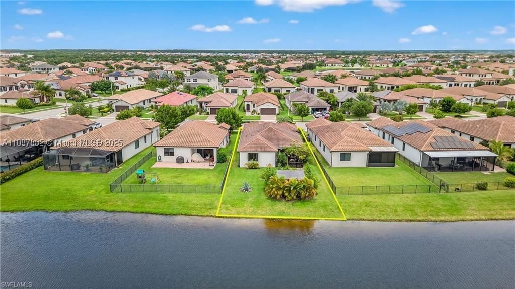 Real estate property located at 5072 Arancia Ln, Collier, Maple Ridge, Ave Maria, FL