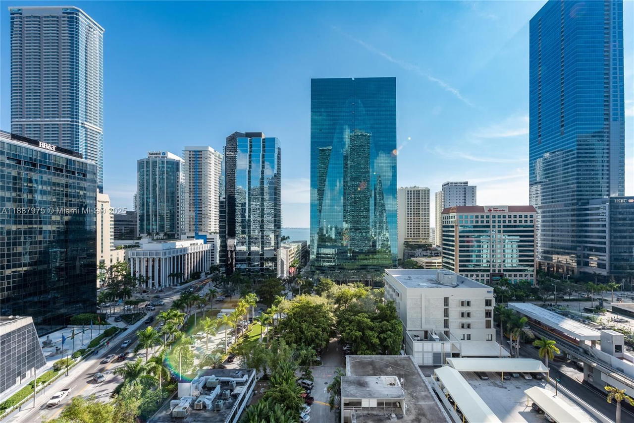 Real estate property located at 1300 Miami Ave #1003, Miami-dade, 1300 S Miami Avenue Condo, Miami, FL