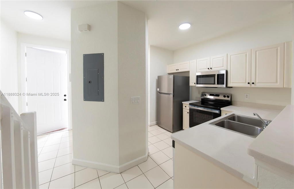 Real estate property located at 4130 Napoli Lake Dr, Palm Beach, Mediterranea, Riviera Beach, FL