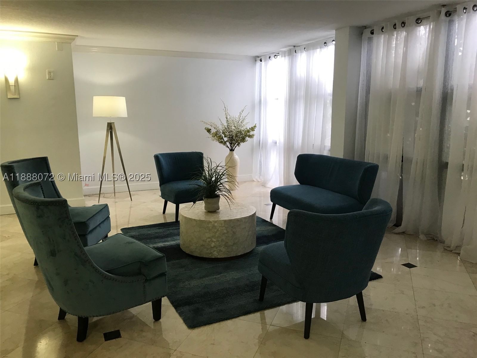 Real estate property located at 1000 Parkview Dr #627, Broward, Oceanview Park Condo, Hallandale Beach, FL