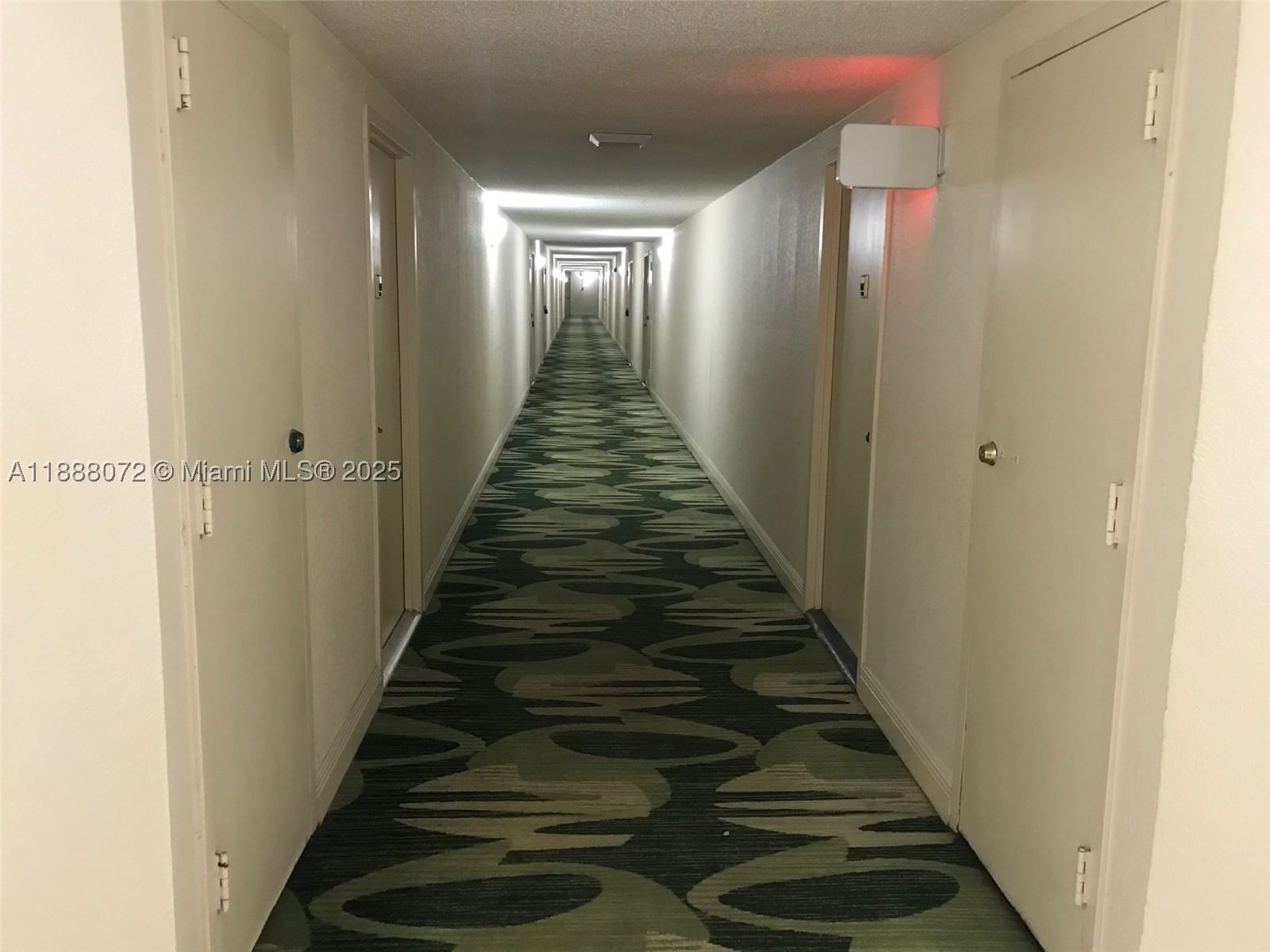 Real estate property located at 1000 Parkview Dr #627, Broward, Oceanview Park Condo, Hallandale Beach, FL