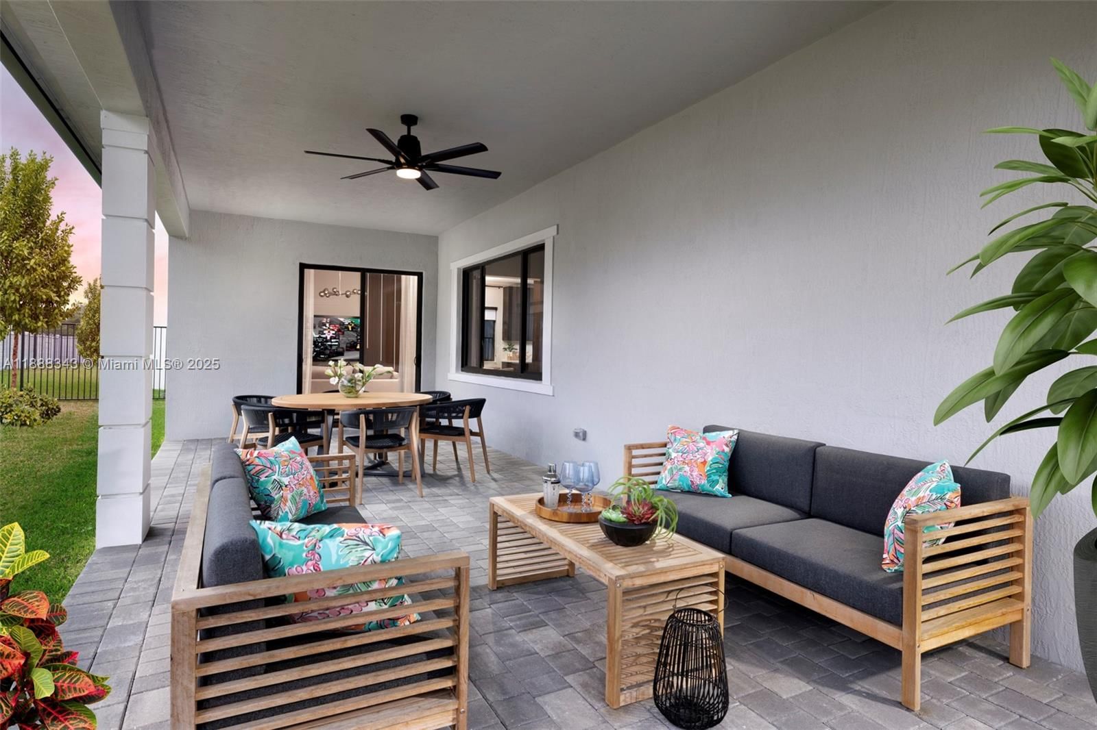 Real estate property located at 8259 120 Ter, Miami-dade, Centris Diamond, Miami, FL