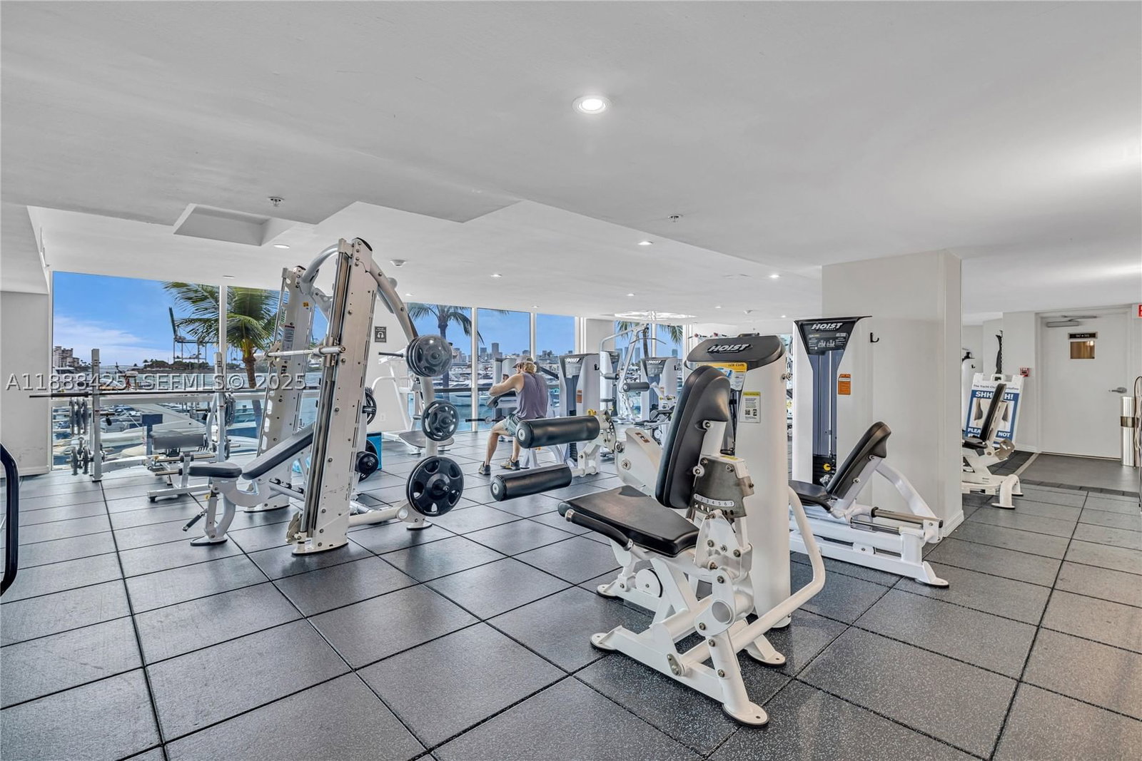 Real estate property located at 90 Alton Rd #1103, Miami-dade, Yacht Club At Portofino C, Miami Beach, FL