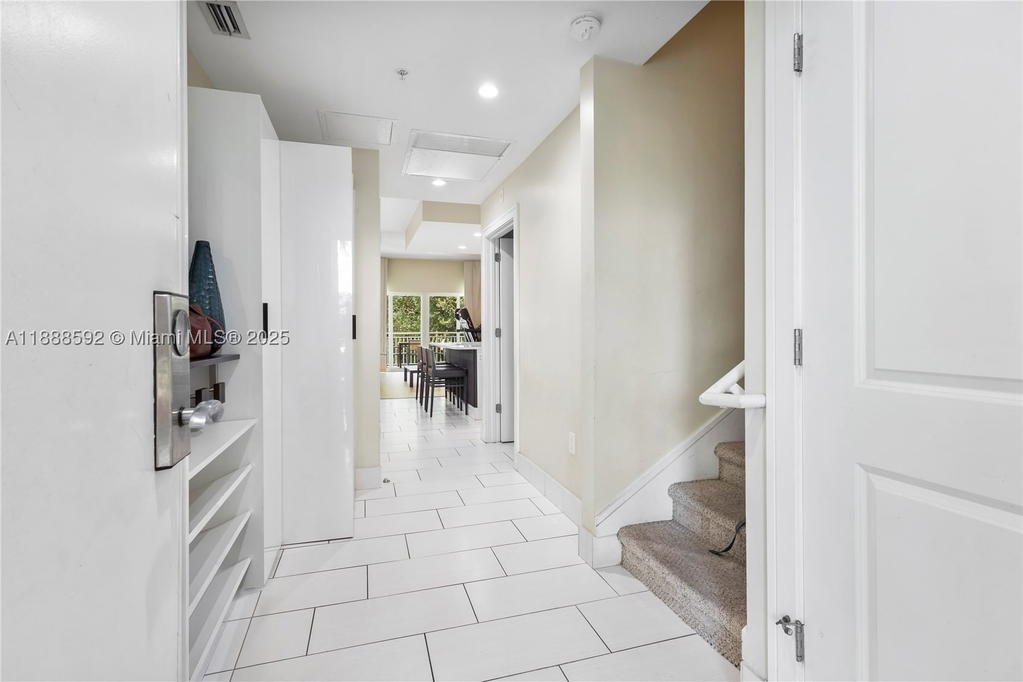 Real estate property located at 5300 87th Ave #1212, Miami-dade, The Blue A Resort Hotel C, Doral, FL
