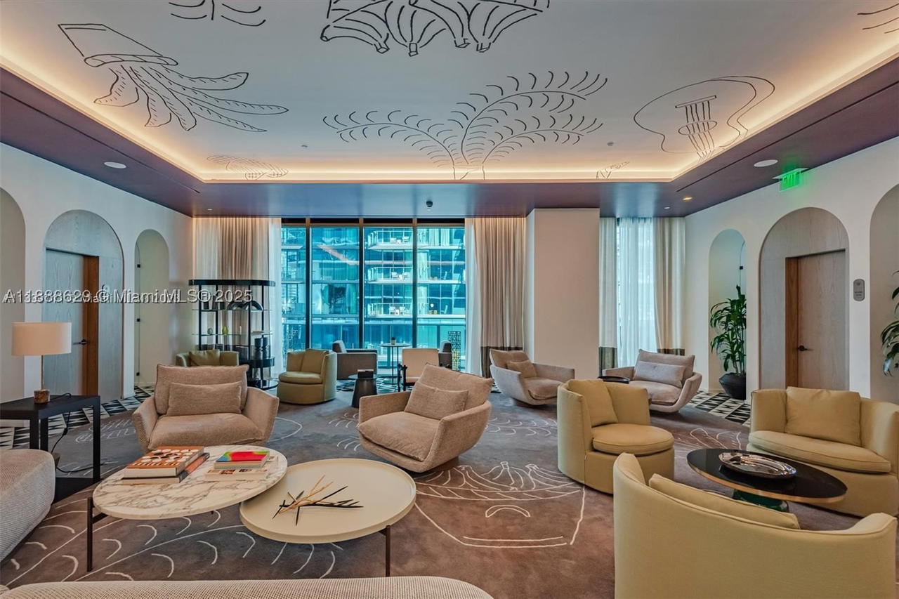 Real estate property located at 801 Miami Ave #3304, Miami-dade, 801 Sma Residences Condo, Miami, FL