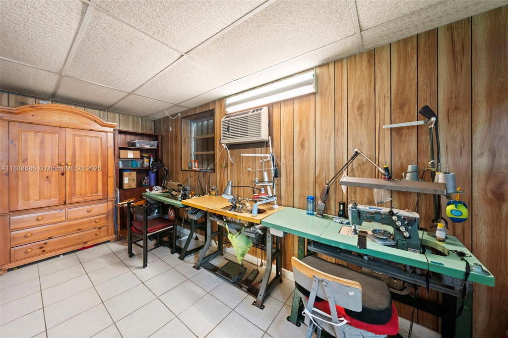 Real estate property located at 9710 74th St, Miami-dade, Heftler Homes Sunset Park, Miami, FL