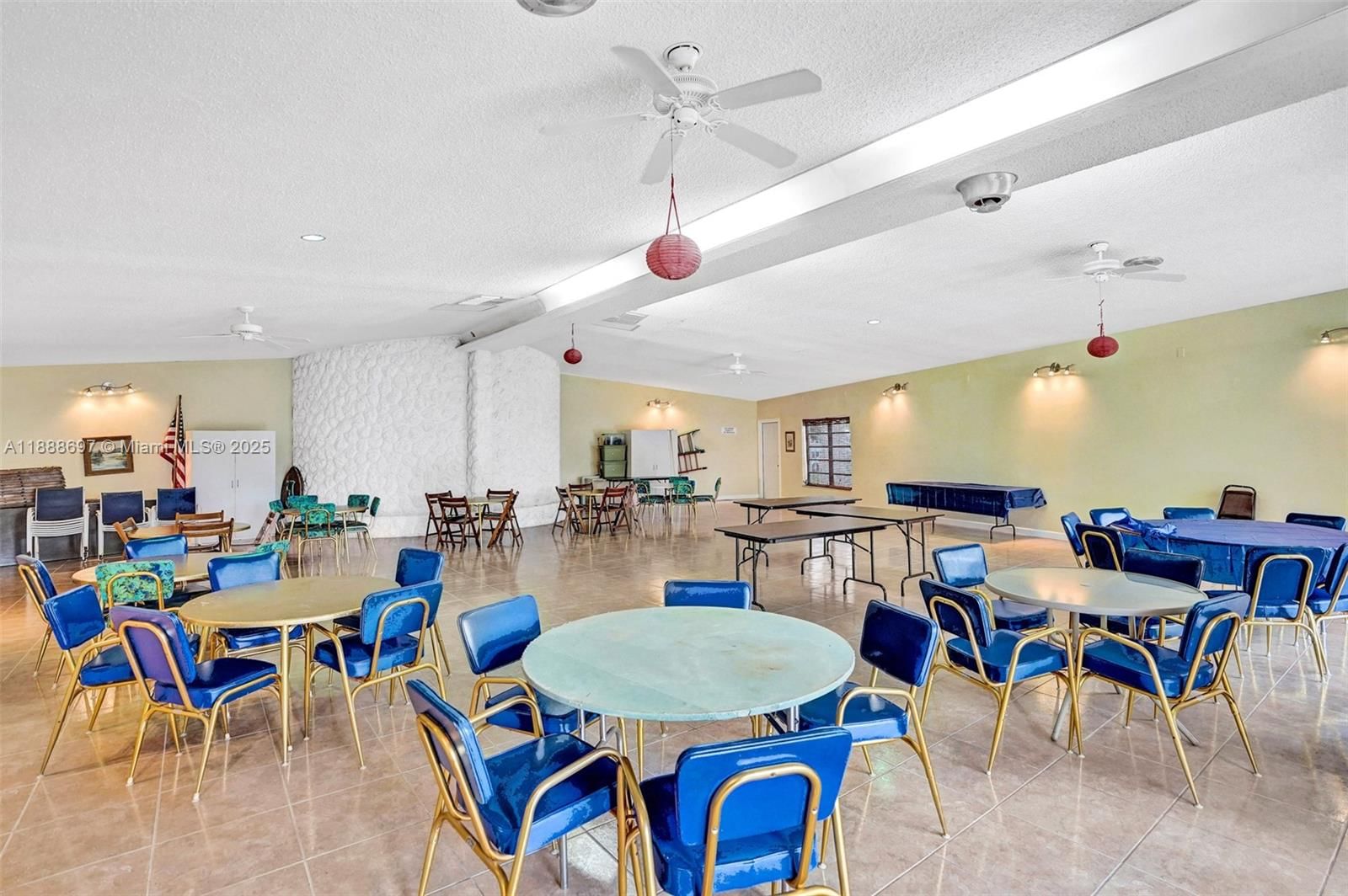 Real estate property located at 141 10th Ave #27A, Broward, Eldorado Country Club Tow, Hallandale Beach, FL