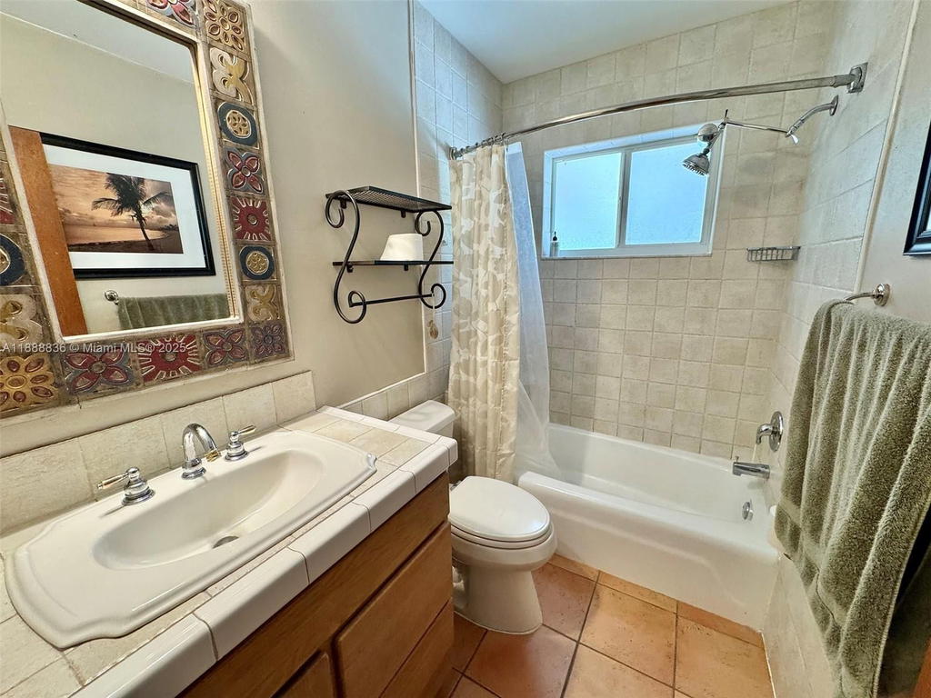 Real estate property located at 9765 74th St, Miami-dade, Heftler Homes Sunset Park, Miami, FL