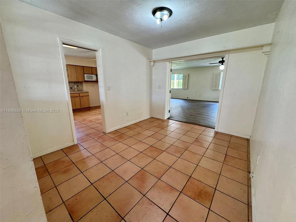 Real estate property located at 9765 74th St, Miami-dade, Heftler Homes Sunset Park, Miami, FL