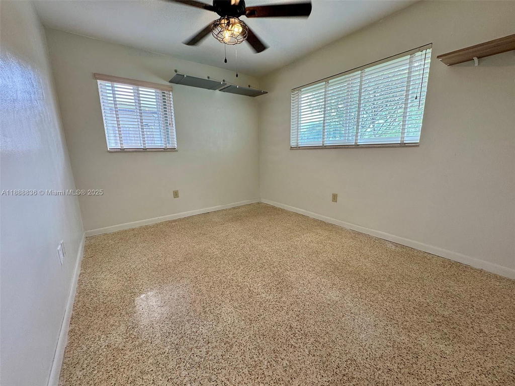 Real estate property located at 9765 74th St, Miami-dade, Heftler Homes Sunset Park, Miami, FL