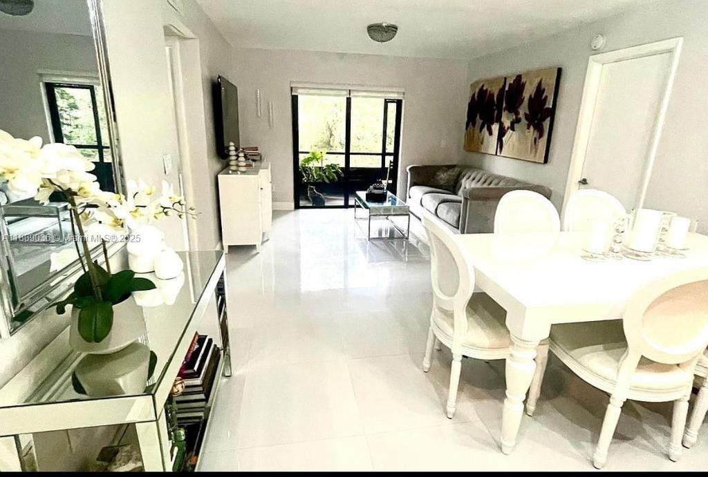 Real estate property located at 9710 Hammocks Blvd #103-31, Miami-dade, Banyan Tree Six Condo, Miami, FL