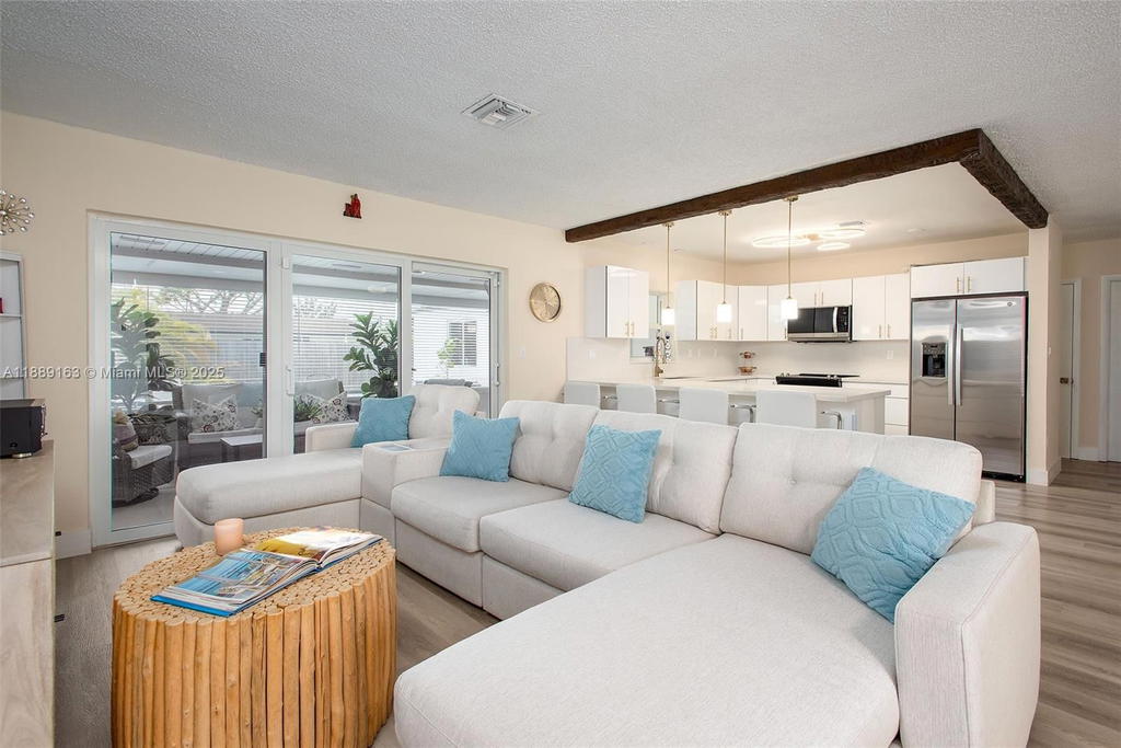 Real estate property located at 5920 94th Ave, Miami-dade, Darlington Manor, Miami, FL