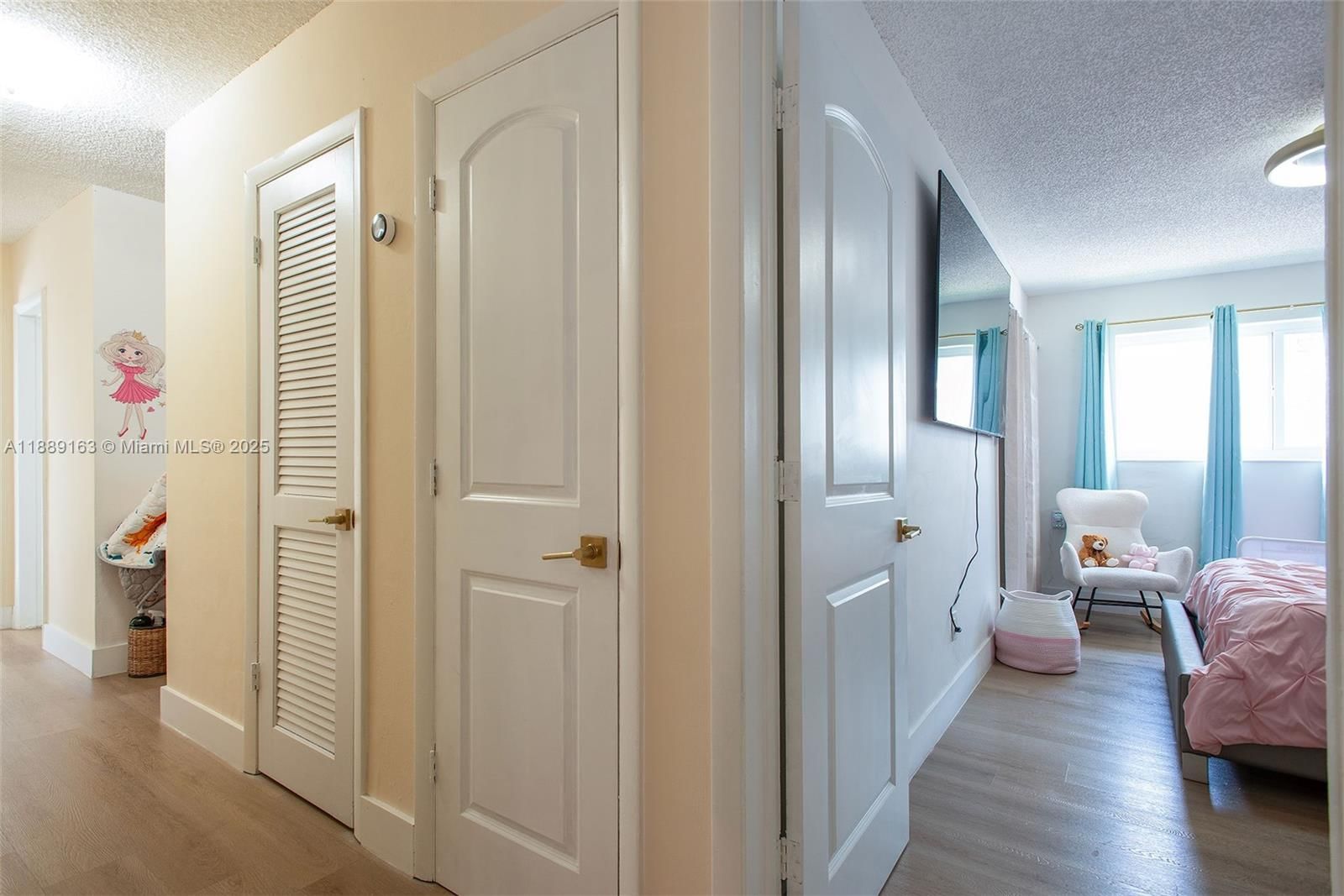 Real estate property located at 5920 94th Ave, Miami-dade, Darlington Manor, Miami, FL