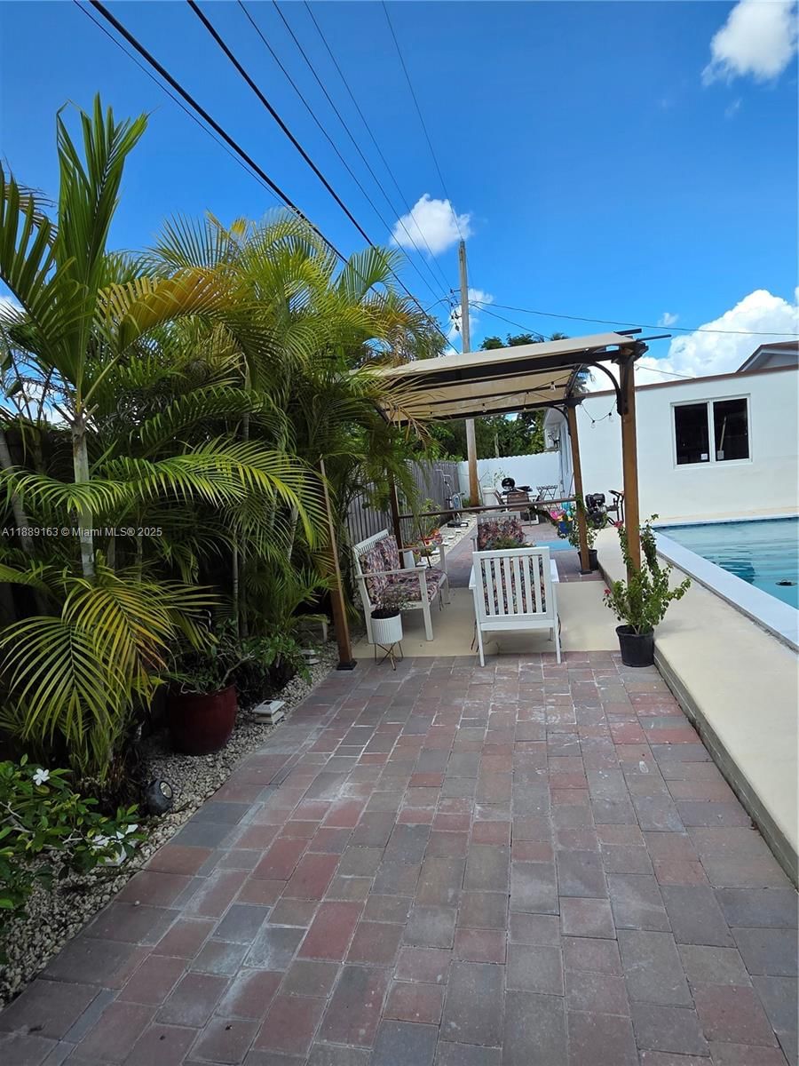 Real estate property located at 5920 94th Ave, Miami-dade, Darlington Manor, Miami, FL