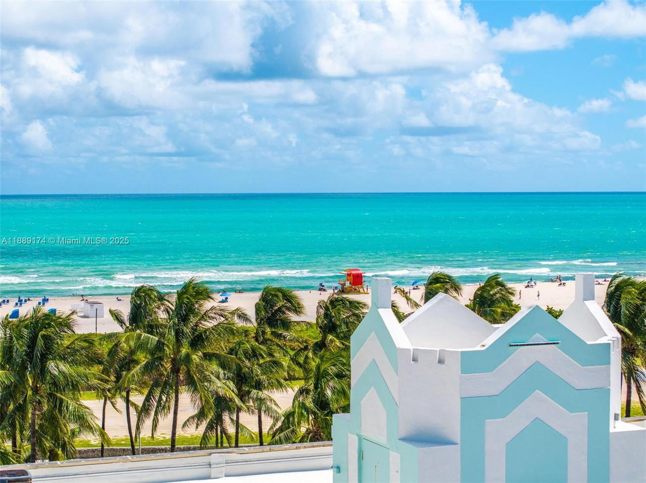 Real estate property located at 1390 Ocean Dr #202, Miami-dade, 1390 Ocean Drive Condo, Miami Beach, FL