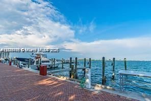 Real estate property located at 2000 Towerside #309, Miami-dade, Towers Of Quayside Condo, Miami, FL