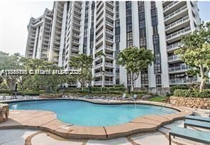 Real estate property located at 2000 Towerside #309, Miami-dade, Towers Of Quayside Condo, Miami, FL