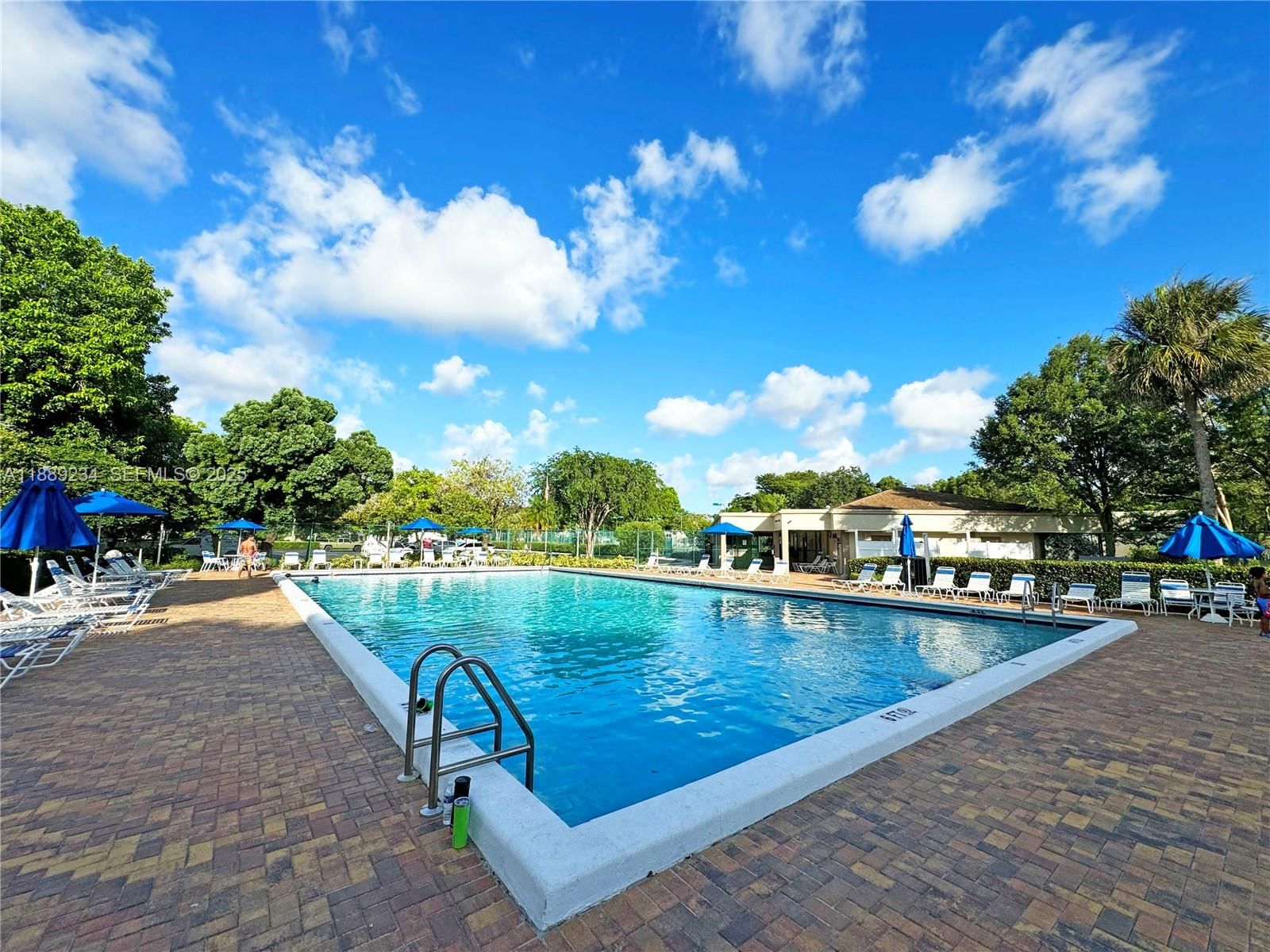Real estate property located at 301 Gardens Dr #102, Broward, Gardens North Six Condo, Pompano Beach, FL