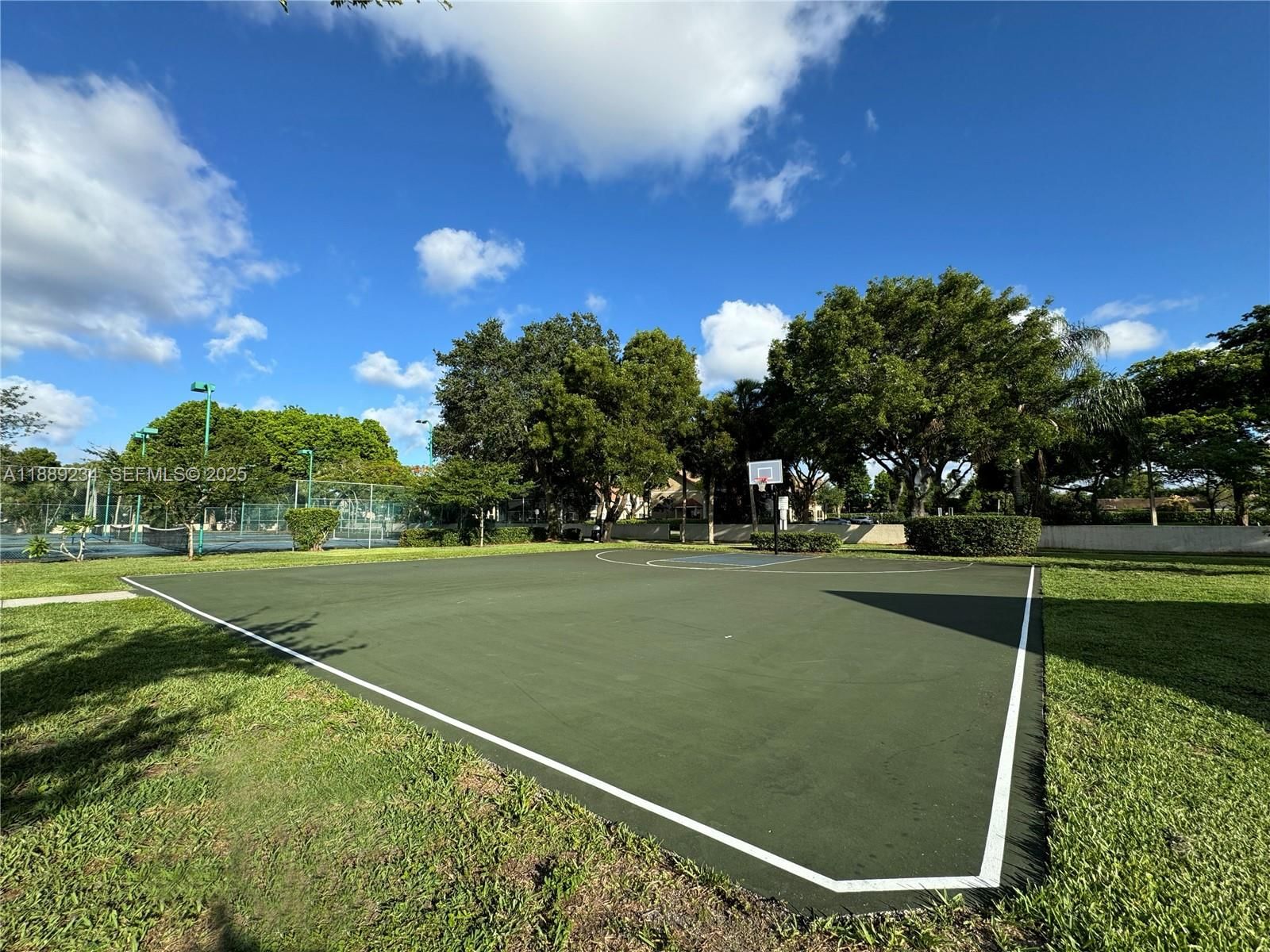 Real estate property located at 301 Gardens Dr #102, Broward, Gardens North Six Condo, Pompano Beach, FL