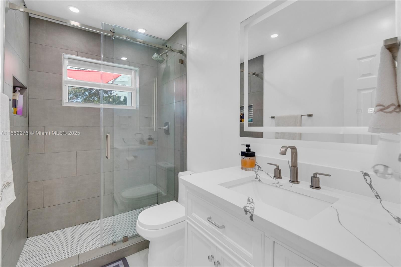 Real estate property located at 6320 Harding St, Broward, Driftwood Plaza No 3, Hollywood, FL