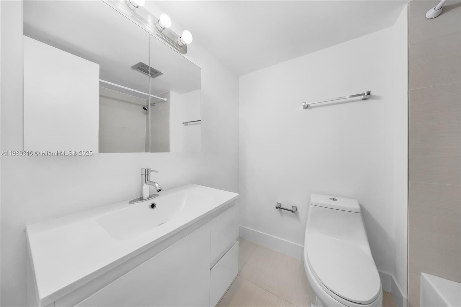 Real estate property located at 4480 79th Ave #2G, Miami-dade, Doral Gardens Condo, Doral, FL