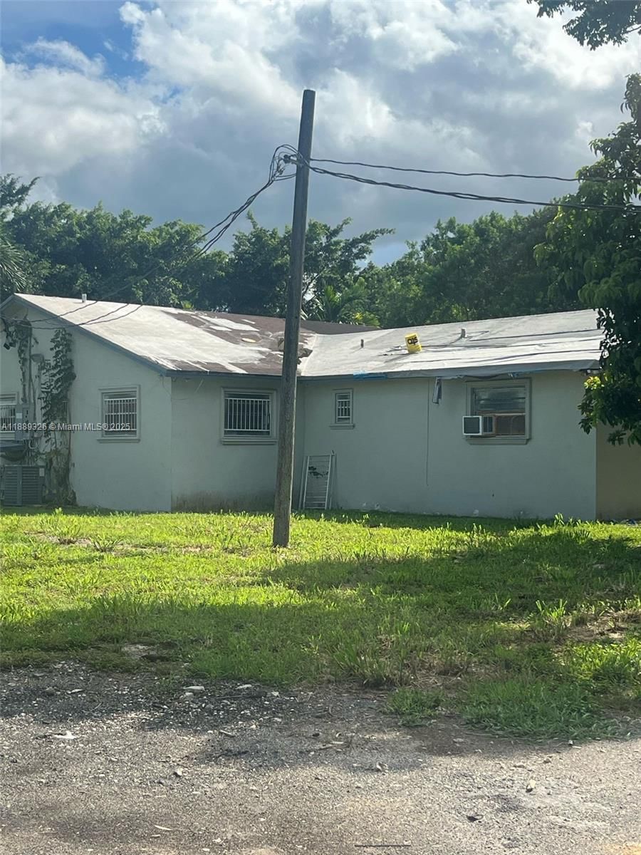 Real estate property located at 19755 190th St, Miami-dade, None, Miami, FL
