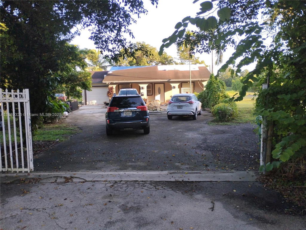 Real estate property located at 19755 190th St, Miami-dade, None, Miami, FL