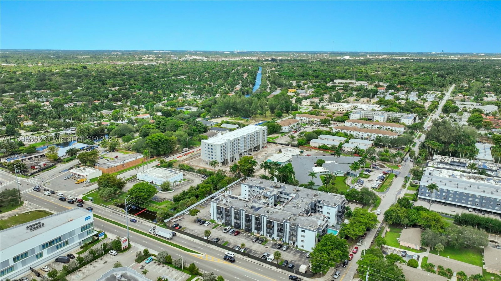 Real estate property located at 13500 3rd Ct #419, Miami-dade, Brookview Condo, North Miami, FL