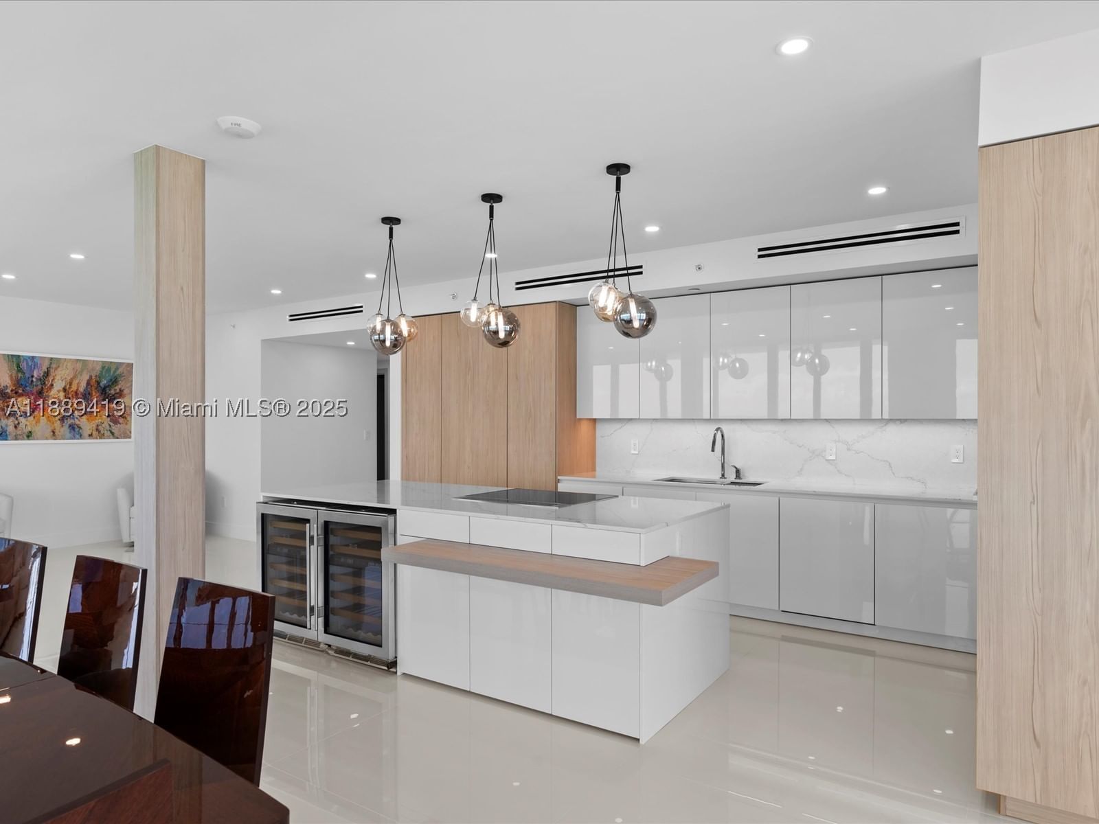 Real estate property located at 3101 Ocean Dr #1608, Broward, Ocean Palms Condo, Hollywood, FL