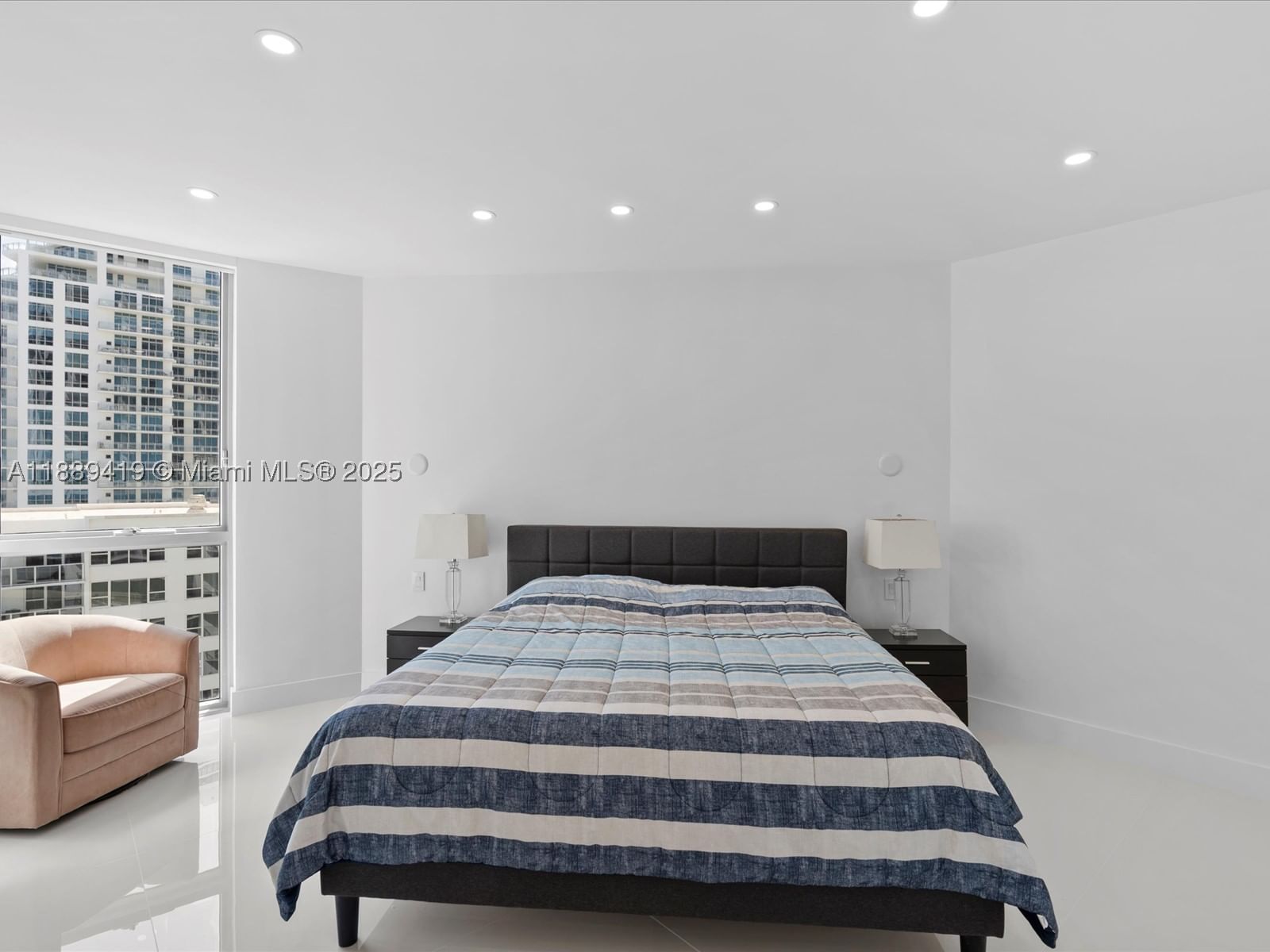 Real estate property located at 3101 Ocean Dr #1608, Broward, Ocean Palms Condo, Hollywood, FL