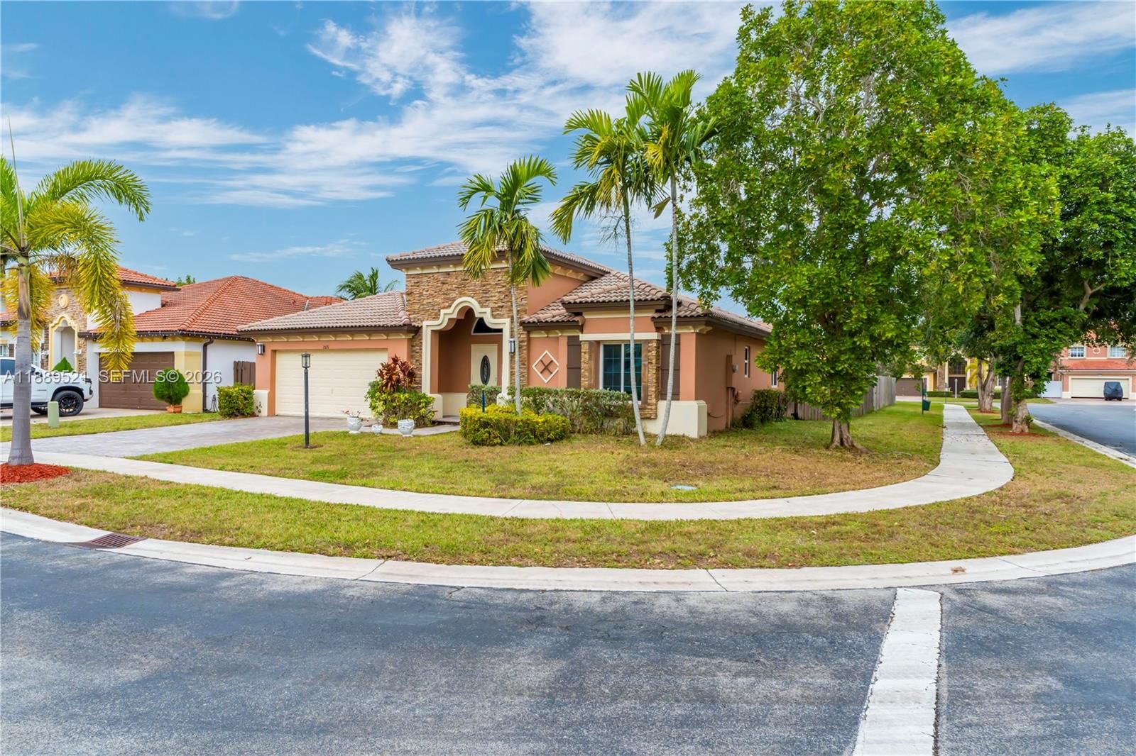 Real estate property located at 3591 10th Dr, Miami-dade, Estates At Mendicino, Homestead, FL