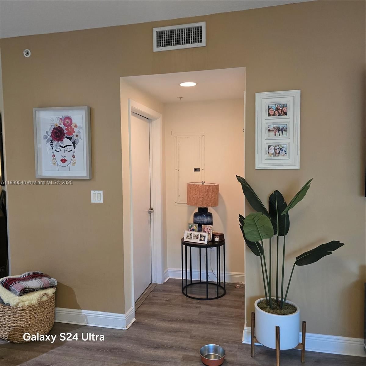 Real estate property located at 7280 90th St #301, Miami-dade, Downtown Dadeland Condo N, Miami, FL