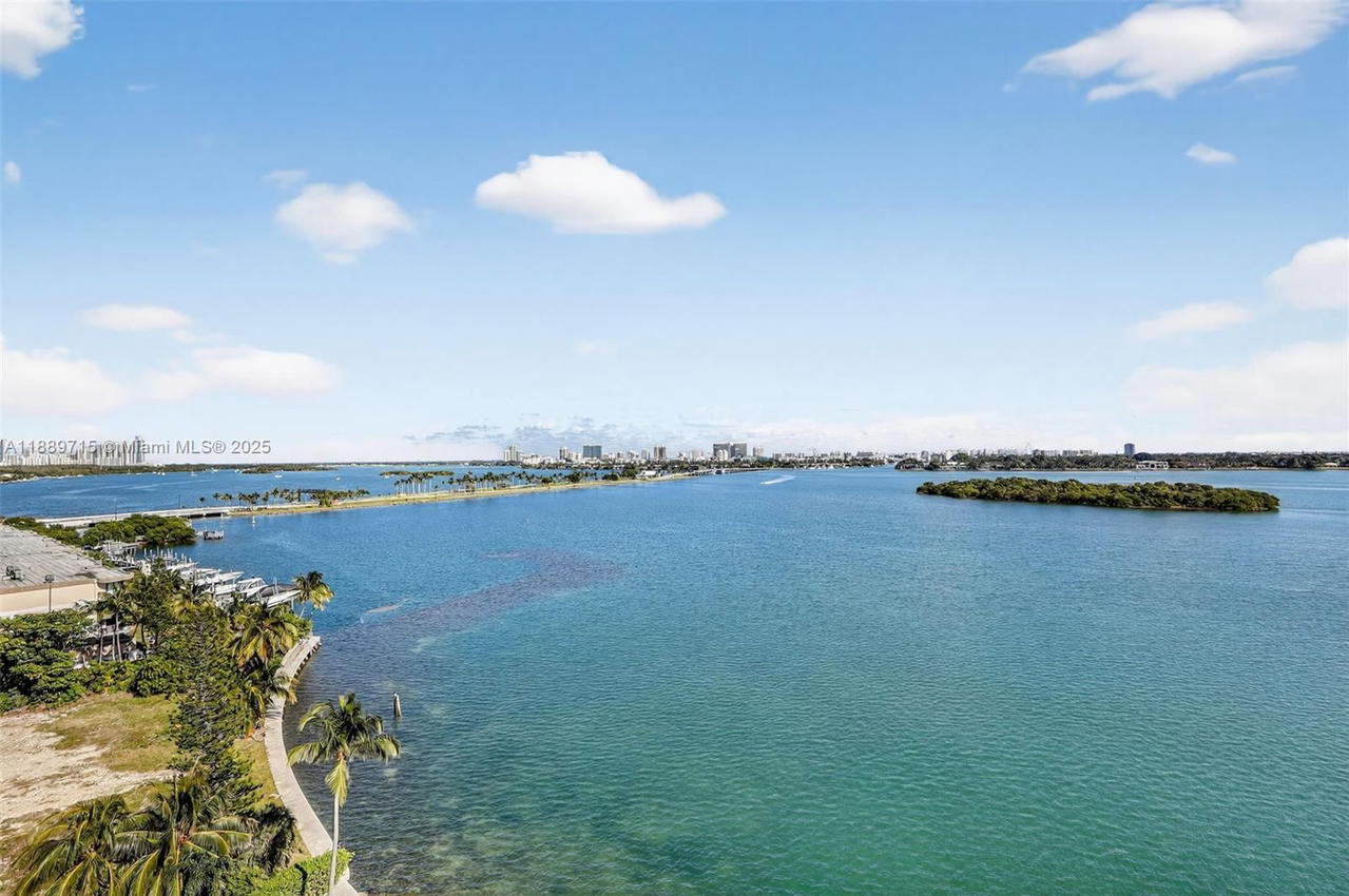 Real estate property located at 11930 Bayshore Dr #1103, Miami-dade, Majorca Towers Condo, North Miami, FL