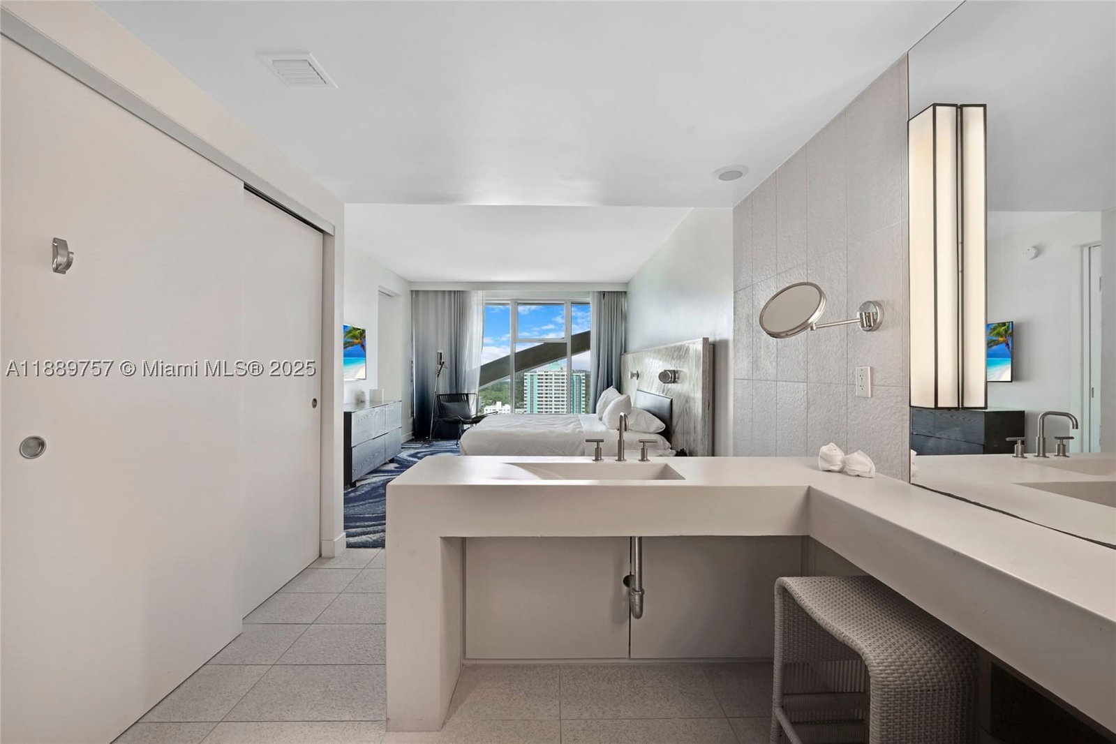 Real estate property located at 3101 Bayshore Dr #1704, Broward, Fort Lauderdale Residence, Fort Lauderdale, FL