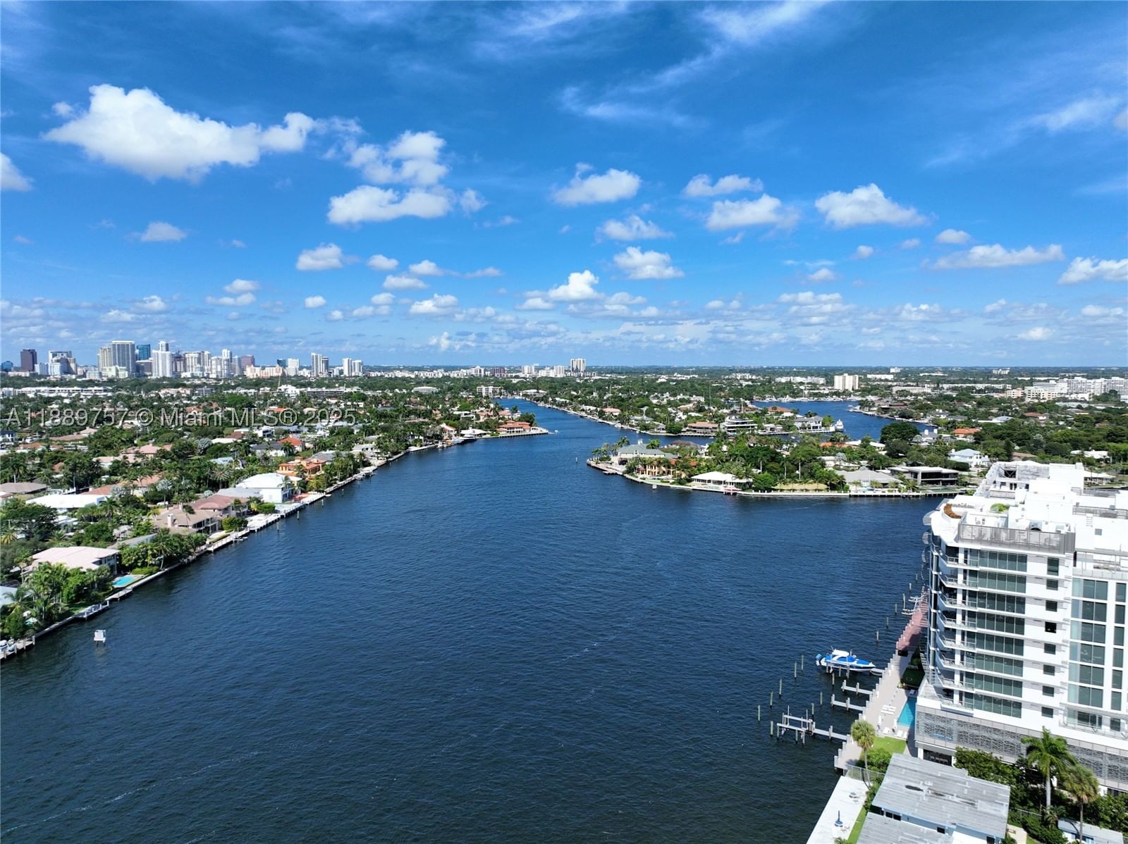Real estate property located at 3101 Bayshore Dr #1704, Broward, Fort Lauderdale Residence, Fort Lauderdale, FL