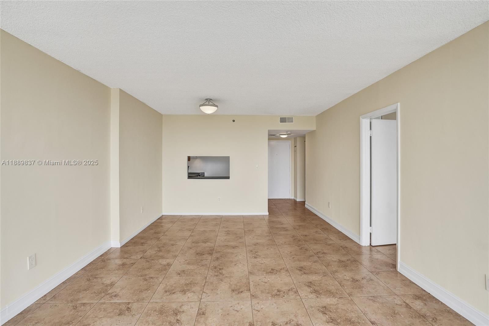 Real estate property located at 1470 123rd St A1213, Miami-dade, Greenwich Ph I Condo, North Miami, FL