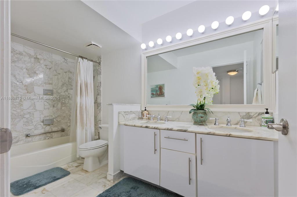 Real estate property located at 9801 Collins Ave #20V, Miami-dade, Balmoral Condo, Bal Harbour, FL