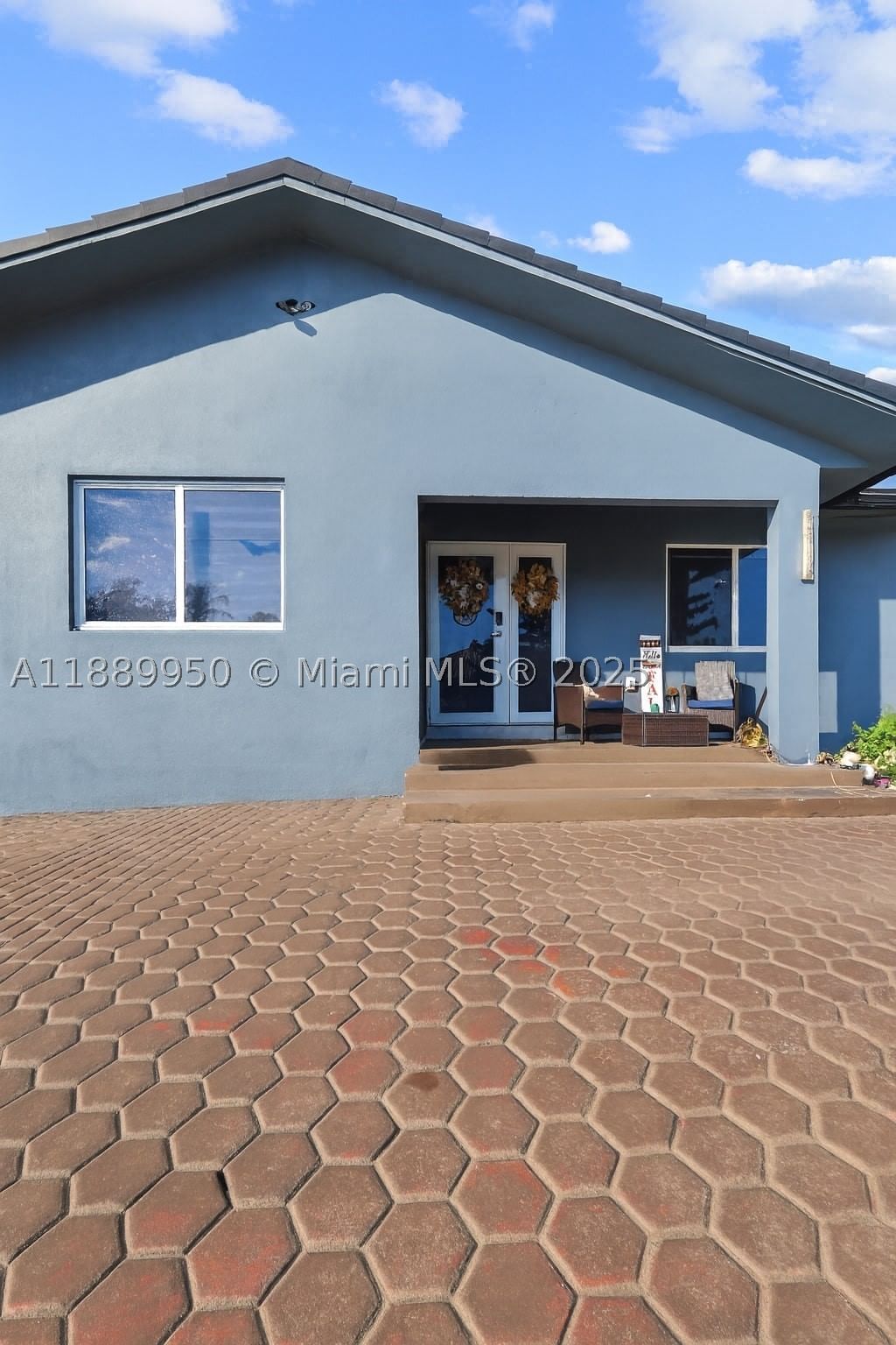 Real estate property located at 9795 27th Ter, Miami-dade, Vanderbilt Park Amd Pl, Doral, FL
